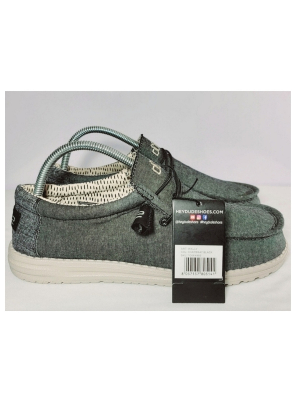 Hey Dude, Men's size 9 Wally Chambray Gray Loafers.